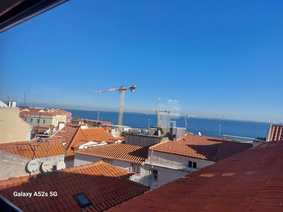 The Cozy Duplex In Lisbon'S Heartアパートメント エクステリア 写真